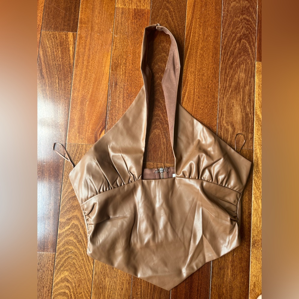 Superdown Revolve Brown Hatler Top - image 1